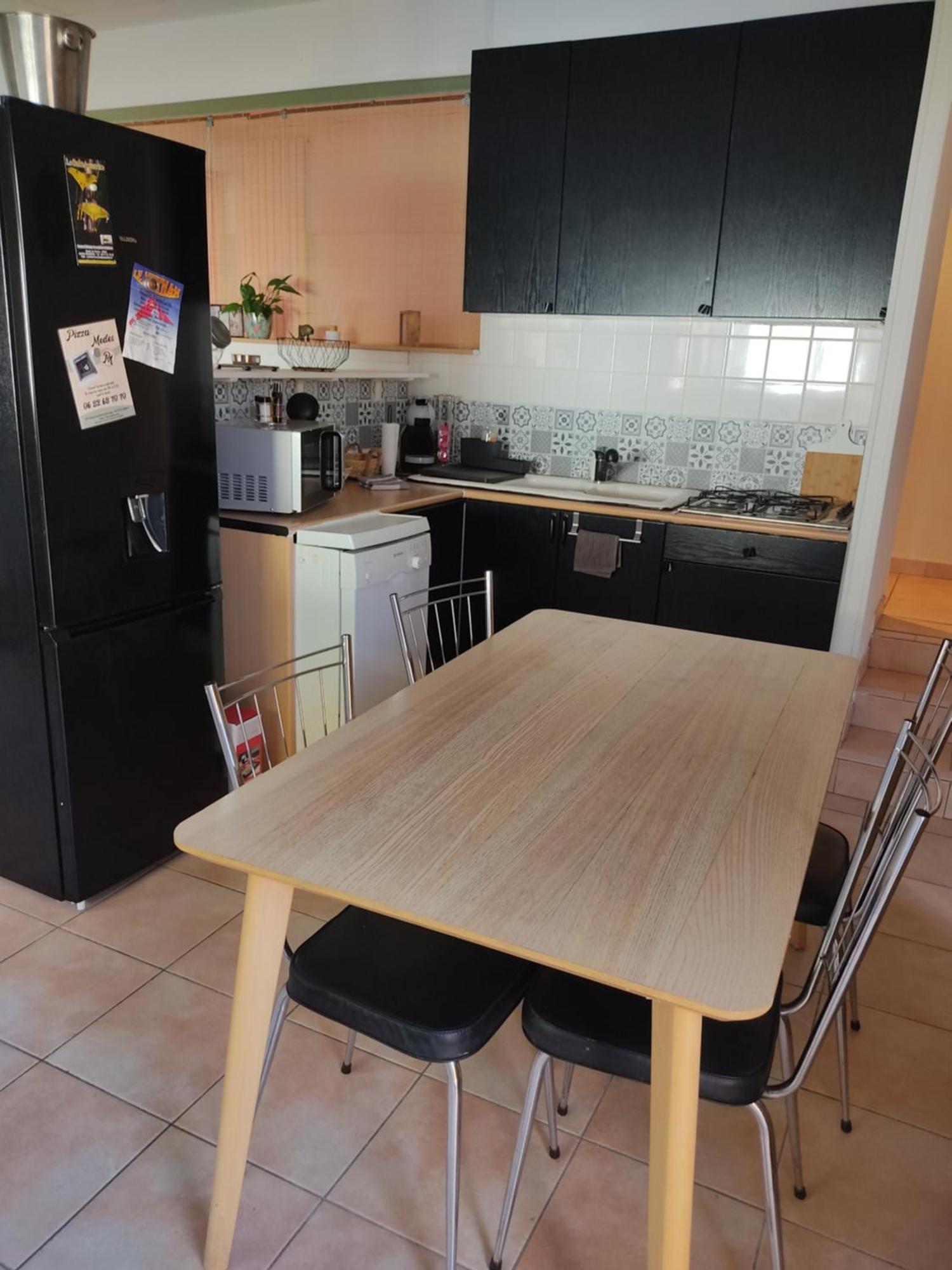 Appartement Velleron-4 Personnes Exterior photo
